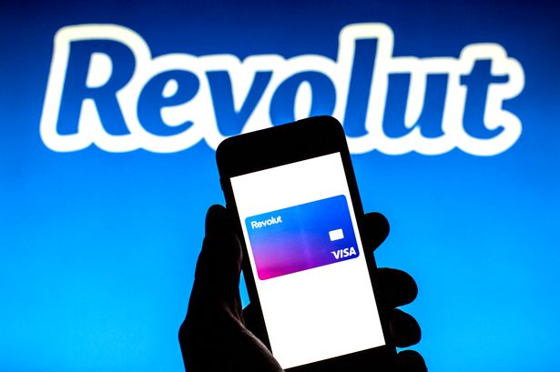 チャージ手数料を導入？Revolut（レボリュート）のメリットを解説