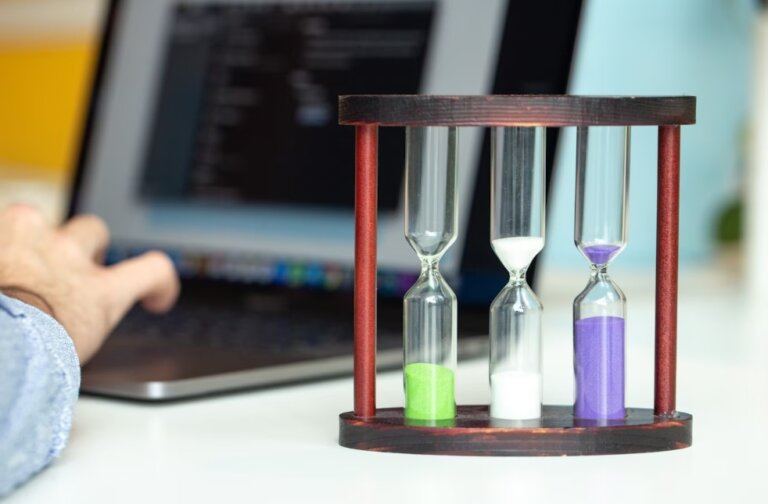 忙しい人必見！”時間”を意識して行うべきおすすめの「タイパ」術を紹介