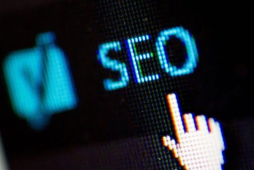 業界をまたいだ SEO 戦略: どこで何が効果的か